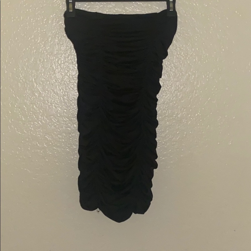 Forever 21 black mini tube top ruffle dress